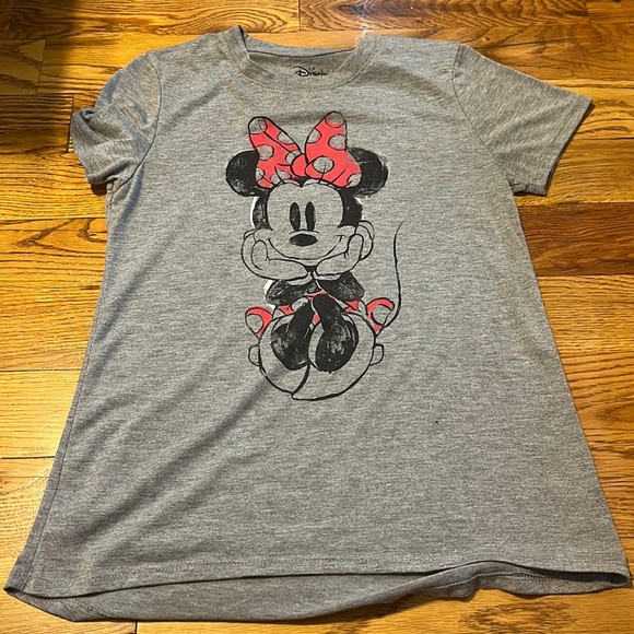 Disney brand Minnie t shirt, size S - Picture 1 of 3
